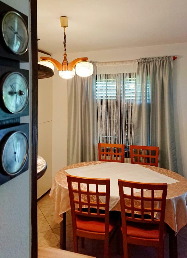 Apartments Rogocana Labin  Exterior foto